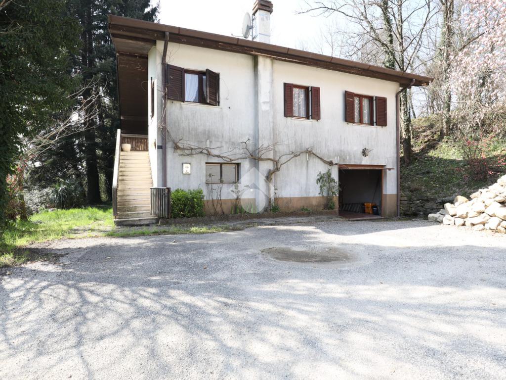 3 Schlafzimmer Haus in Udine, Italy, Nr. 53863