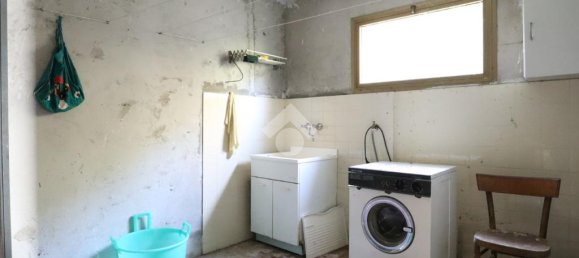 3 Schlafzimmer Haus in Udine, Italy, Nr. 53863 27