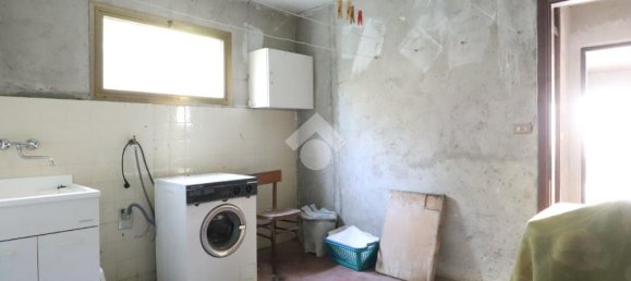 3 Schlafzimmer Haus in Udine, Italy, Nr. 53863 28