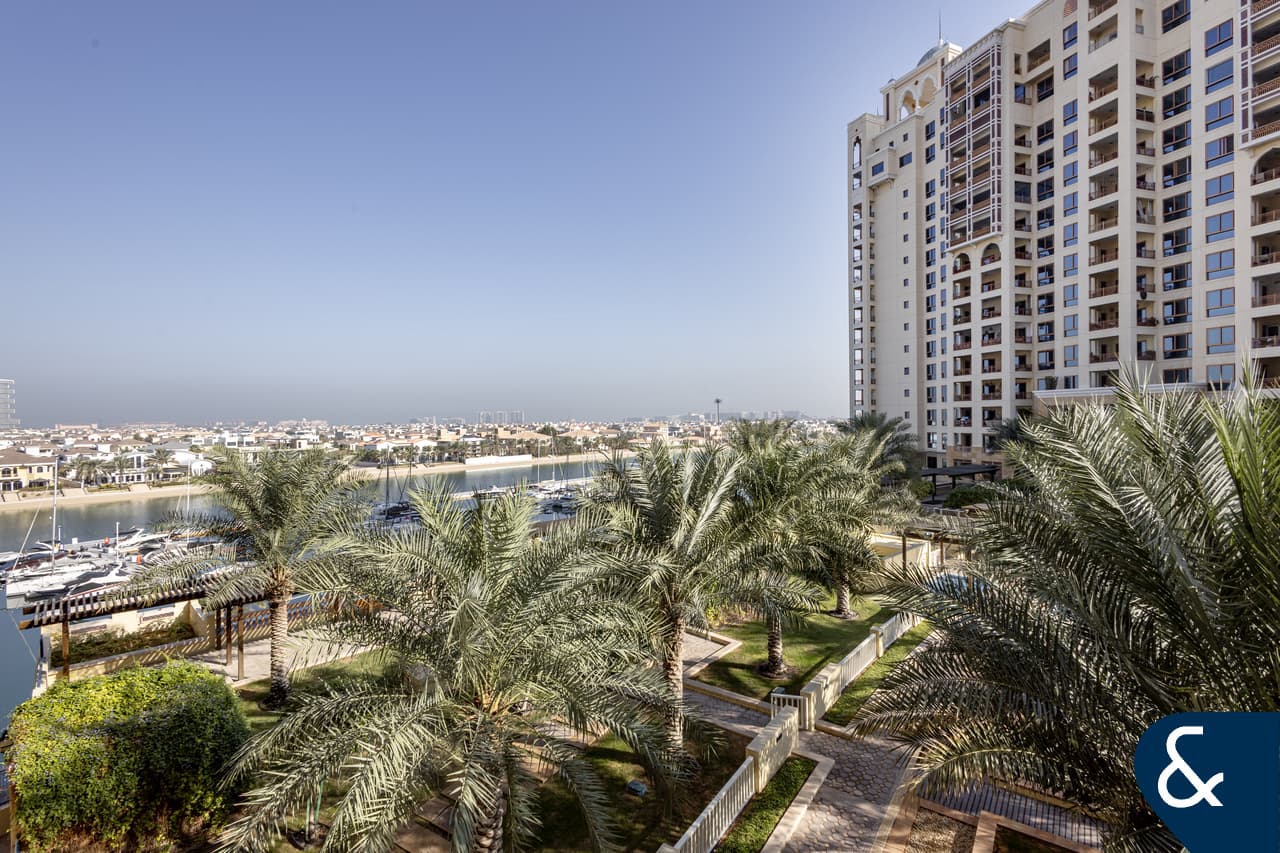 2 bedrooms Apartment in MARINA RESIDENCES, Palm Jumeirah, UAE No. 119500
