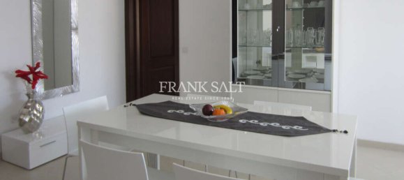 2 bedrooms Penthouse in Saint Julian's, Malta No. 3546 8