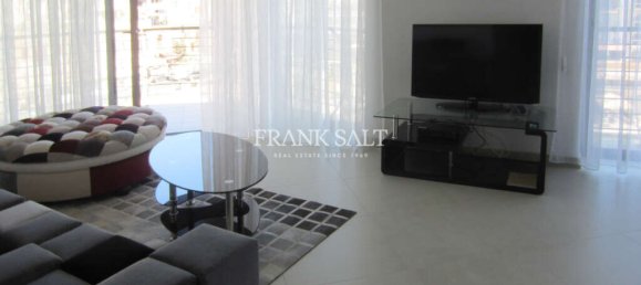 2 bedrooms Penthouse in Saint Julian's, Malta No. 3546 13