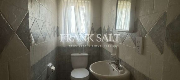 3 Schlafzimmer Stadthaus in Nadur, Malta, Nr. 5470 13