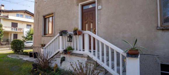 Квартира с 3 комнатами в Бьяссоно, Италия № 26314 4