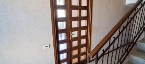 Квартира с 3 комнатами в Бьяссоно, Италия № 26314 39