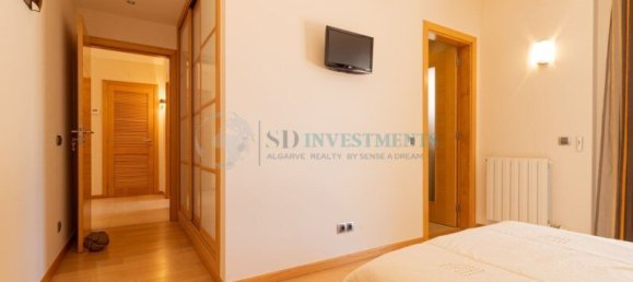 3 bedrooms House in Lagoa, Portugal No. 153605 12