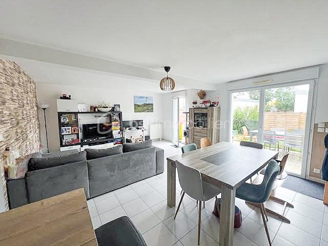 3 bedrooms House in Pluneret, France No. 287581