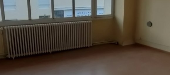 3 rooms Building in Brienne-le-Chateau, France No. 156467 23