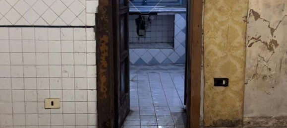 1 bedroom Apartment in Naples, Italy No. 56946 4