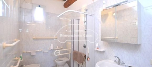 Villa de 8 habitaciónes en Porcari, Italy No. 308897 11