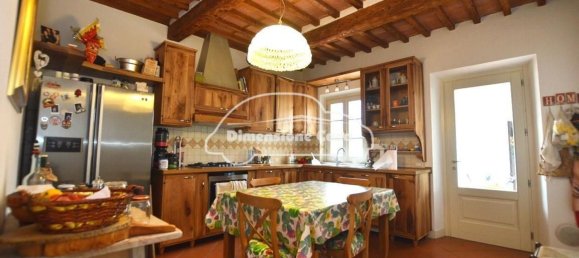 Villa de 8 habitaciónes en Porcari, Italy No. 308897 6