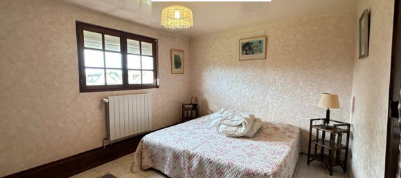 5 bedrooms House in Viglain, France No. 64852 11