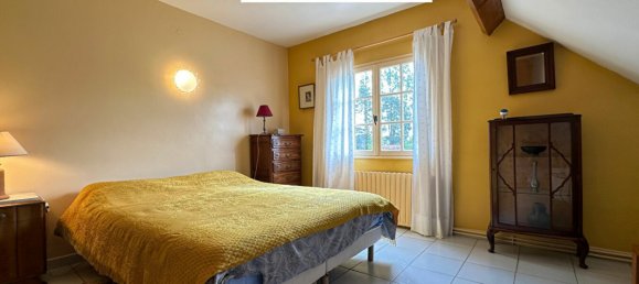 5 bedrooms House in Viglain, France No. 64852 10