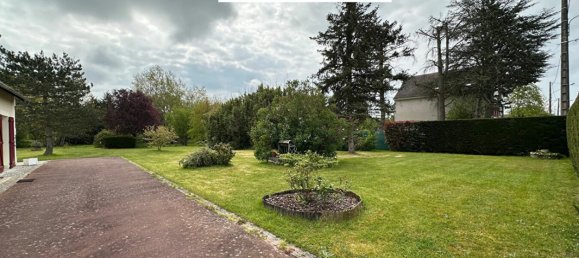 5 bedrooms House in Viglain, France No. 64852 12