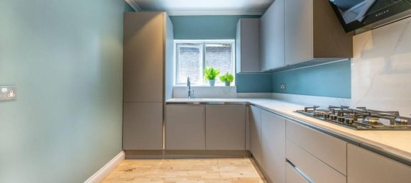 2 bedrooms Apartment in Leytonstone, United Kingdom No. 11987 3