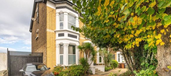 2 bedrooms Apartment in Leytonstone, United Kingdom No. 11987 6