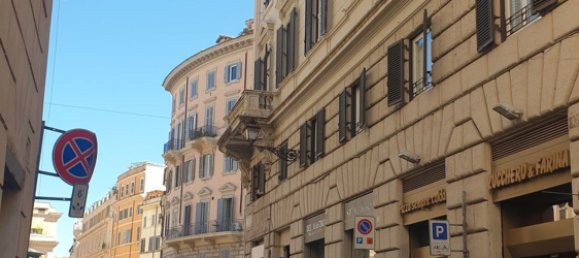 45m² Commercial property in Rome, Italy No. 293107 4