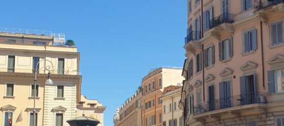 45m² Commercial property in Rome, Italy No. 293107 3