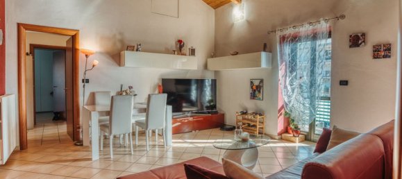 4 rooms Apartment in Pinerolo, Italy No. 196288 3