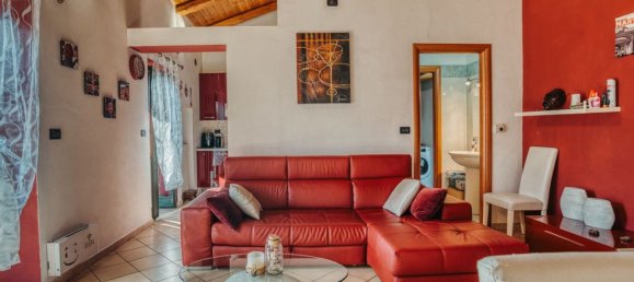 4 rooms Apartment in Pinerolo, Italy No. 196288 4