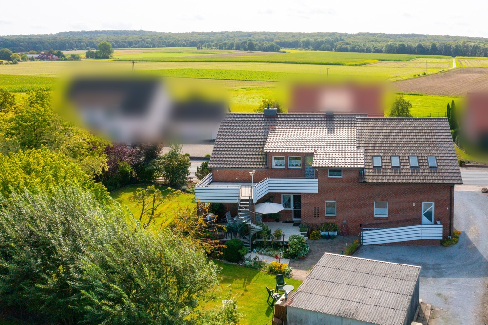 7 bedrooms Townhouse in Osnabruck, Germany No. 126570