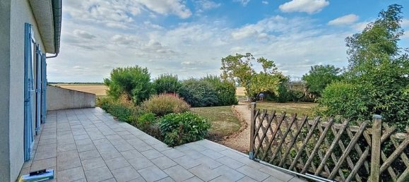 3 bedrooms House in Deux-Sevres, France No. 286258 14