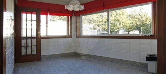 7 bedrooms House in Moreira, Portugal No. 36700 11