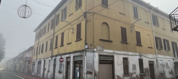 3 rooms Apartment in Sedriano, Italy No. 13031 23