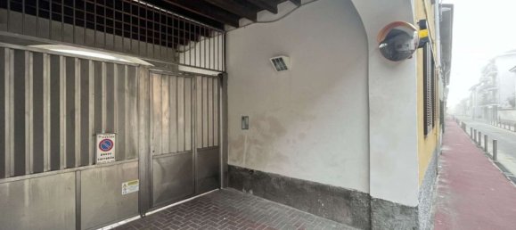3 rooms Apartment in Sedriano, Italy No. 13031 6
