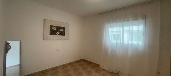 Apartamento de 3 dormitorios en Calpe, Spain No. 103748 8