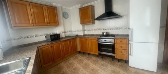 Apartamento de 3 dormitorios en Calpe, Spain No. 103748 4