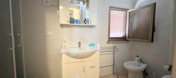 Apartamento de 3 divisões em Rome, Italy N.º 270357 12