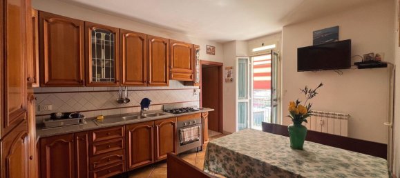 Apartamento de 3 divisões em Rome, Italy N.º 270357 3