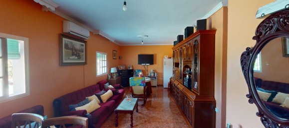 Дом с 3 спальнями в Бенамокарра, Испания № 56430 8