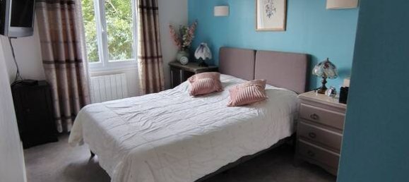2 Schlafzimmer Haus in Mortagne-au-Perche, France, Nr. 358175 3
