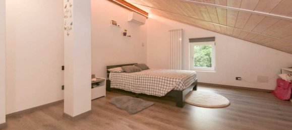 4 bedrooms Villa in Val della Torre, Italy No. 179428 23