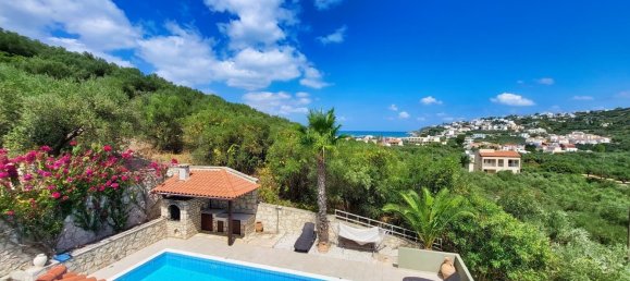 4 bedrooms Villa in Chania, Greece No. 132 18