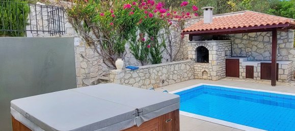 4 bedrooms Villa in Chania, Greece No. 132 13