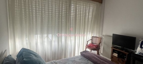 1 bedroom Apartment in Creteil, France No. 165147 10