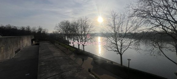 1 bedroom Apartment in Creteil, France No. 165147 17