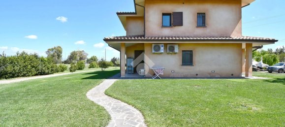 Вилла с 4 комнатами в Ористано, Италия № 111008 20