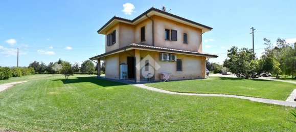 Вилла с 4 комнатами в Ористано, Италия № 111008 17