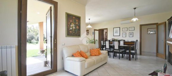 Вилла с 4 комнатами в Ористано, Италия № 111008 29