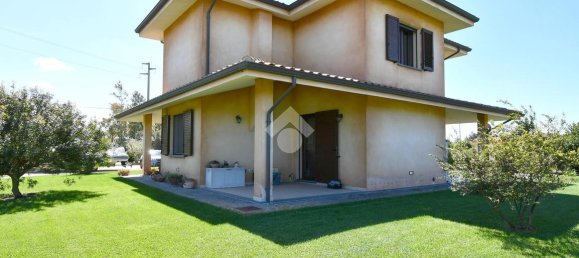 Вилла с 4 комнатами в Ористано, Италия № 111008 16