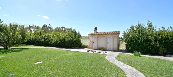 Вилла с 4 комнатами в Ористано, Италия № 111008 18