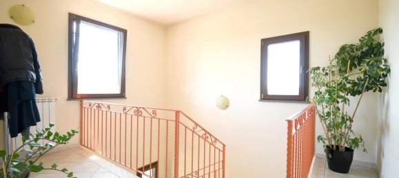 Вилла с 4 комнатами в Ористано, Италия № 111008 13