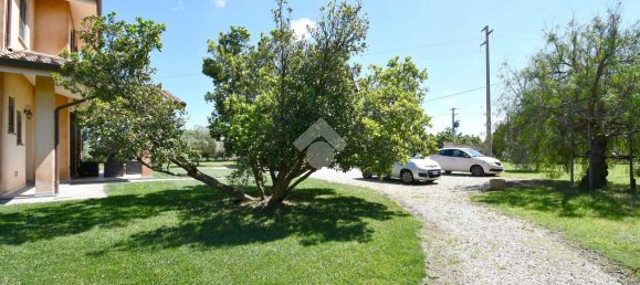 Вилла с 4 комнатами в Ористано, Италия № 111008 19