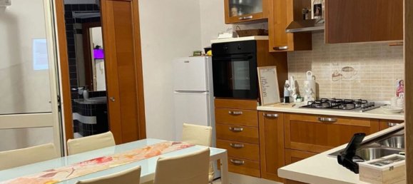 Casa de 5 habitaciónes en Vittoria, Italy No. 296000 6