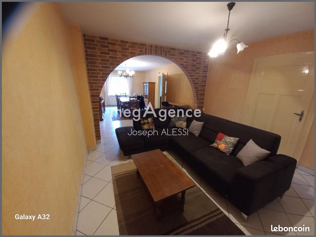 3 chambres Maison de ville à Racrange, France No. 212181