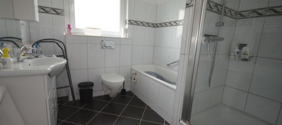 Apartamento de 2 dormitorios en Meerbusch, Germany No. 320087 4